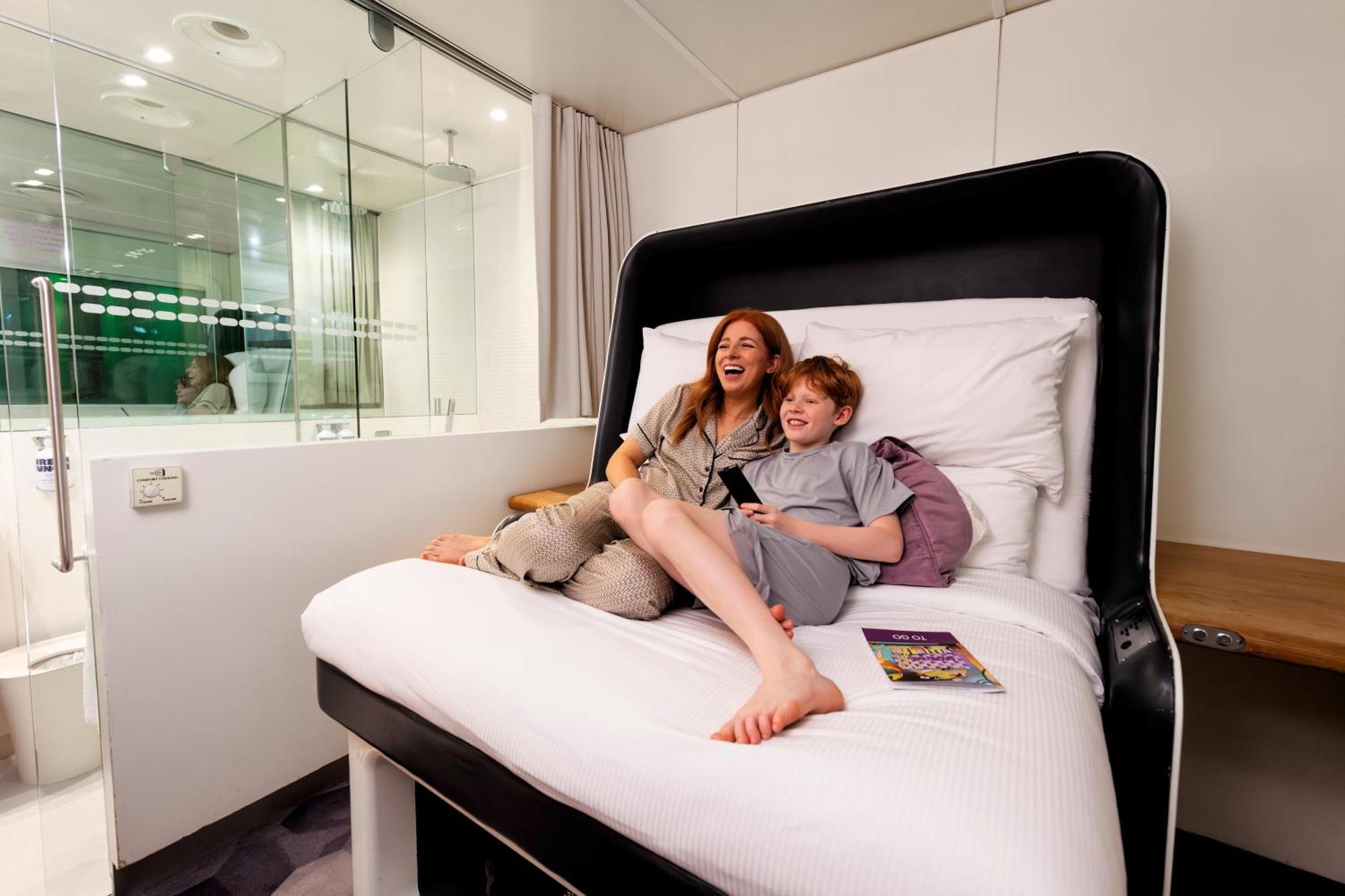 Yotelair ロンドン ガトウィック エアポート ホーリー エクステリア 写真